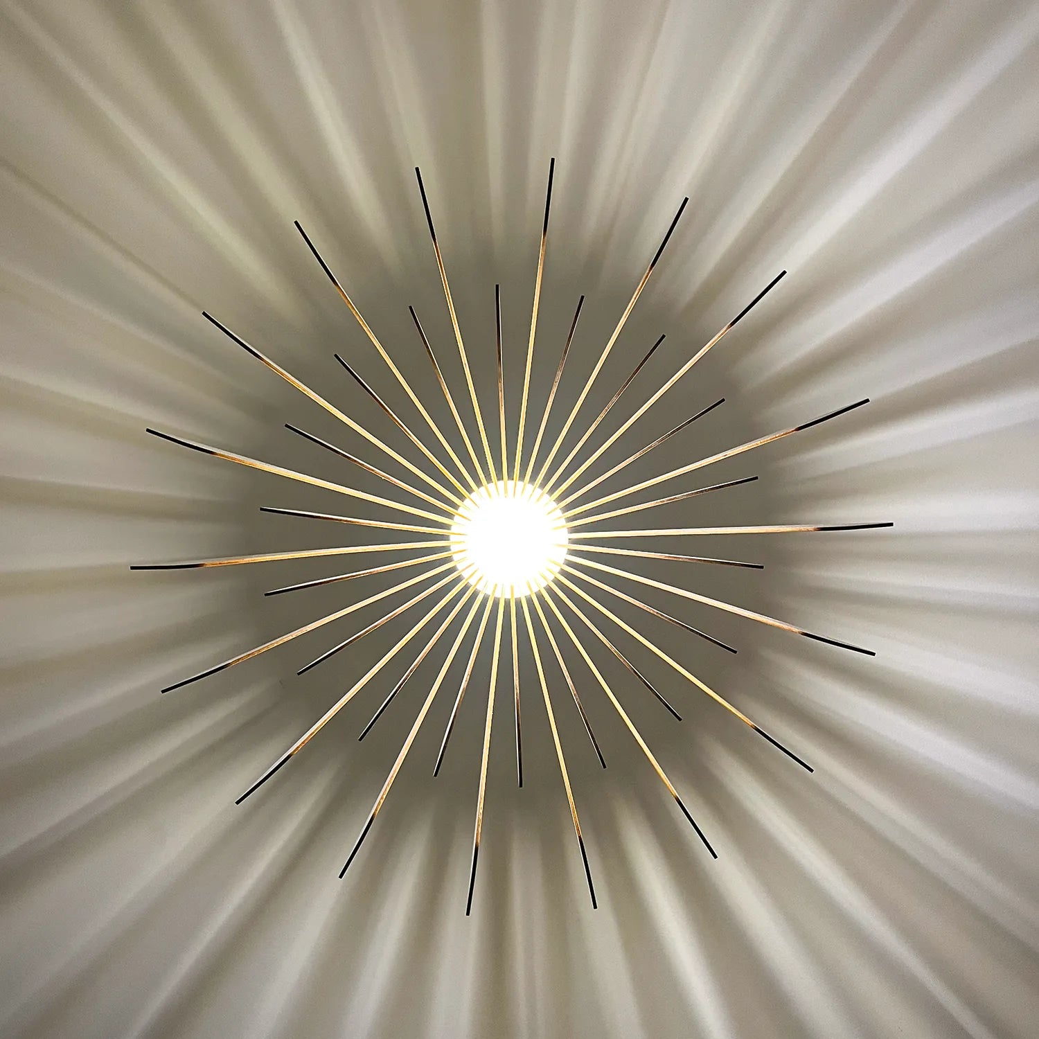 Suspension originale en bois pour cuisine & salon | Aurora – Atelier