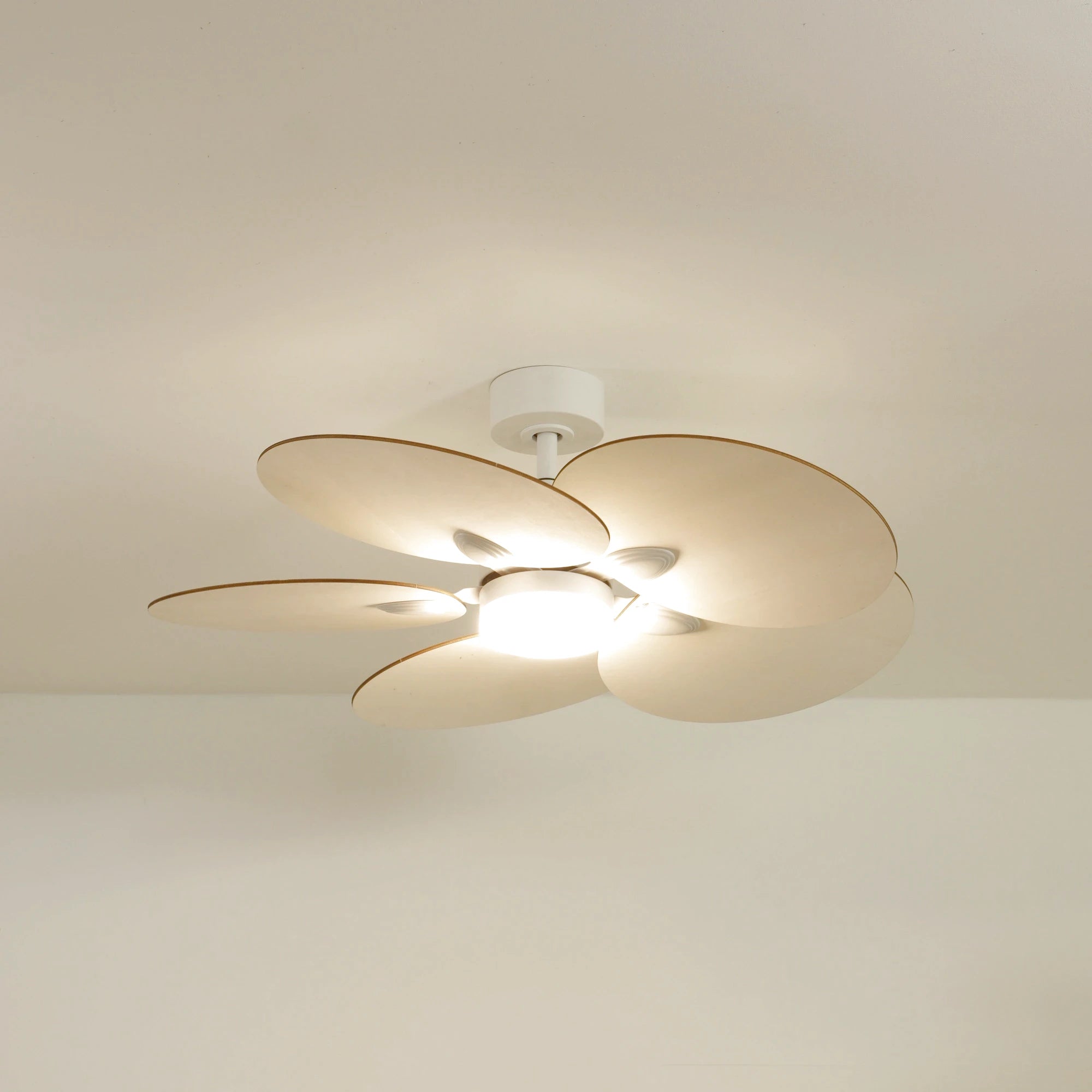 Lotus | Ventilateur de plafond