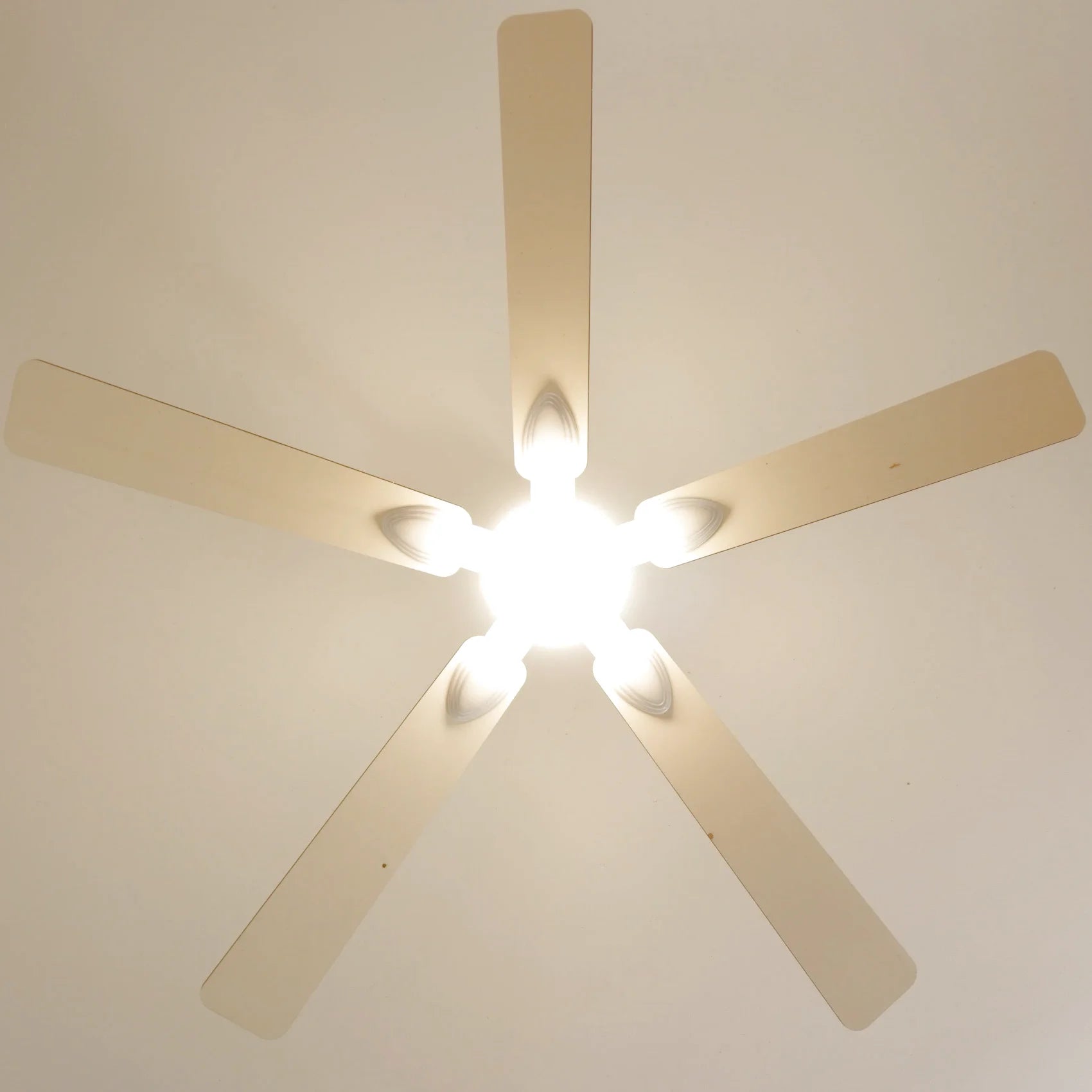 Mistral | Ventilateur de plafond