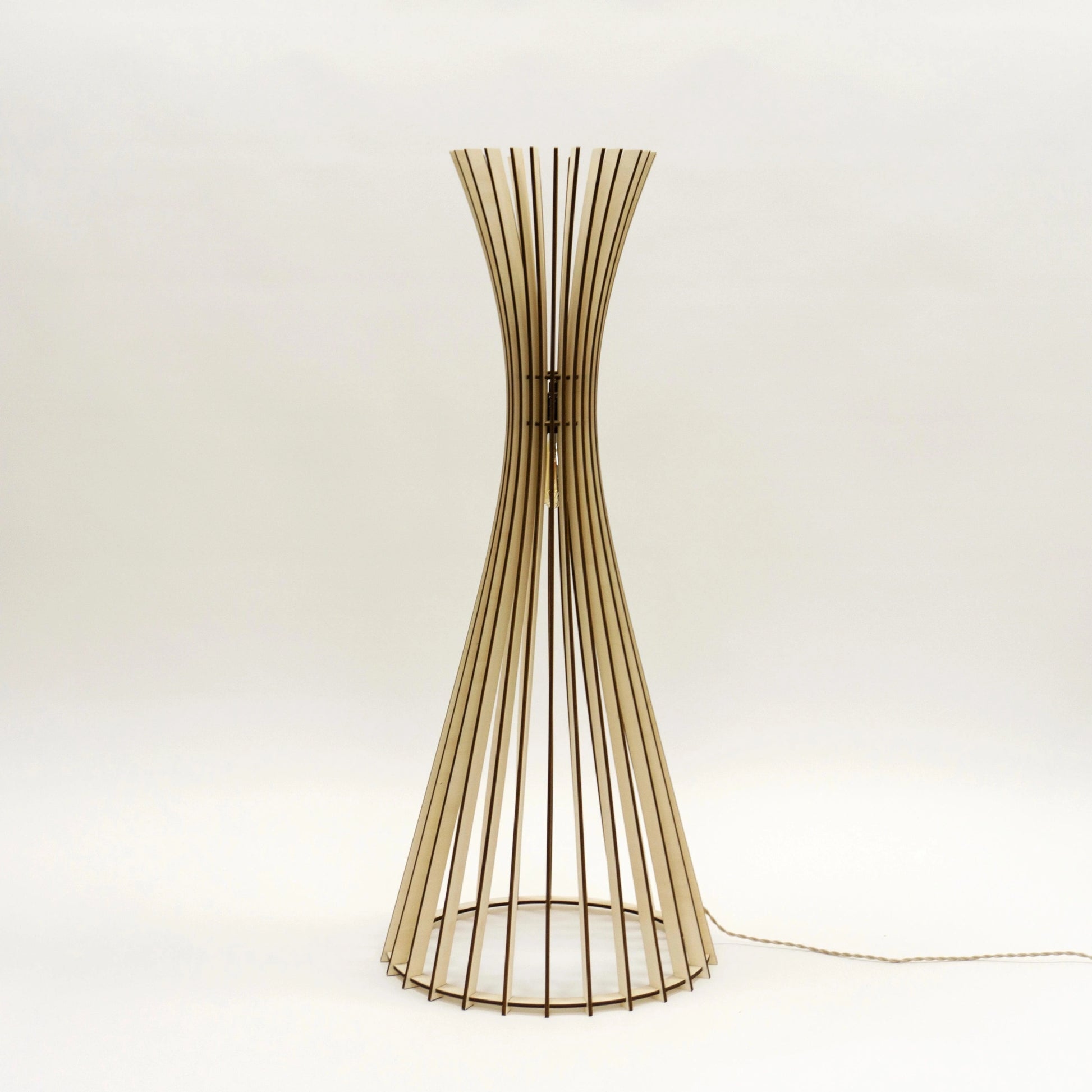 TIPI | Lampadaire - Atelier Loupiote | Lampes artisanales françaises